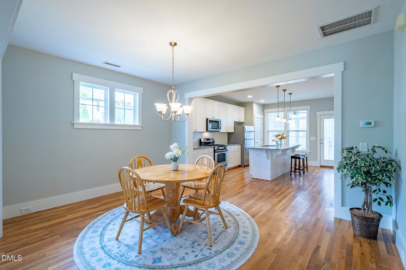 96 Summersweet Ln, Chapel Hill, NC 27516