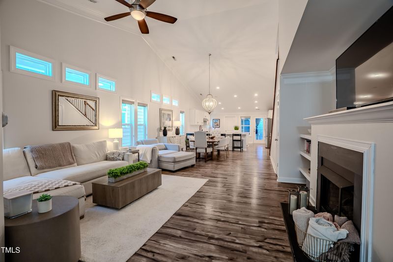 960 Branch Line Ln, Apex, NC 27502