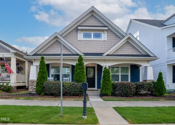 960 Branch Line Ln, Apex, NC 27502