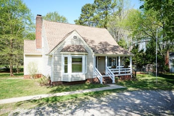 960 Hicks Rd, Youngsville, NC 27596