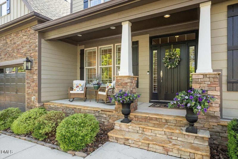 960 Shasta Daisy Dr, Wake Forest, NC 27587