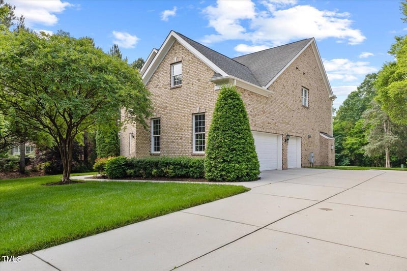 9603 Clubvalley Way, Raleigh, NC 27617