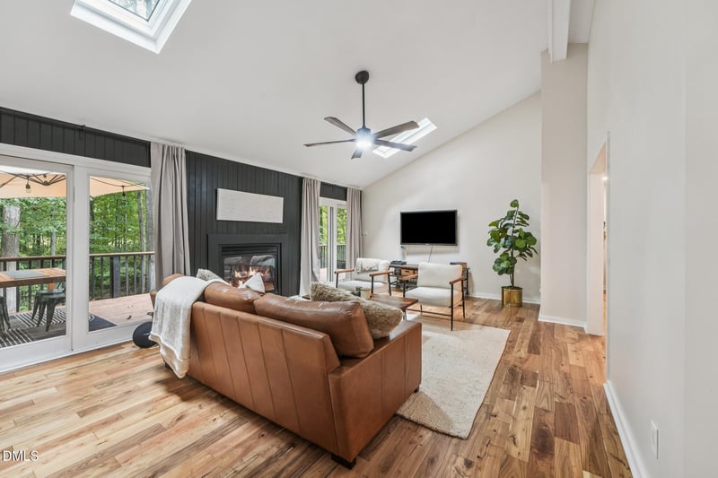 9606 Greenfield Rd, Chapel Hill, NC 27516