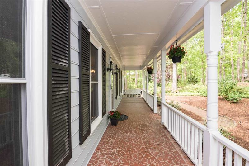 9609 Rock Creek Rd, Raleigh, NC 27613