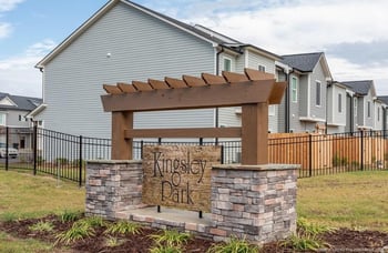 961 Kingscote Dr, Fayetteville, NC 28314