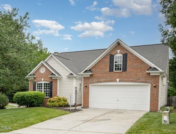 9612 Treymore Dr, Raleigh, NC 27617