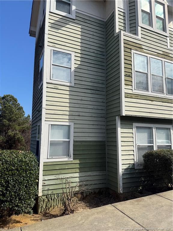 962 Stewarts Creek Dr #1, Fayetteville, NC 28314