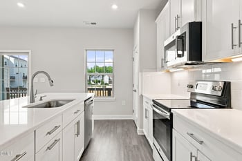 963 Daybreak Dr, Durham, NC 27713