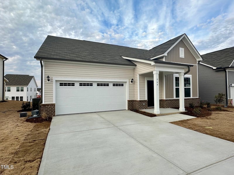 964 Channel Drop Lp, Zebulon, NC 27597