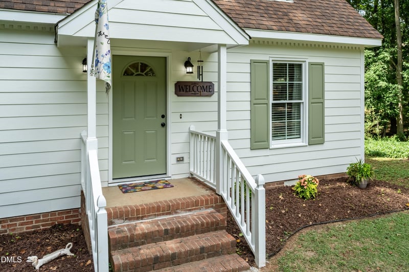 964 Hicks Rd, Youngsville, NC 27596