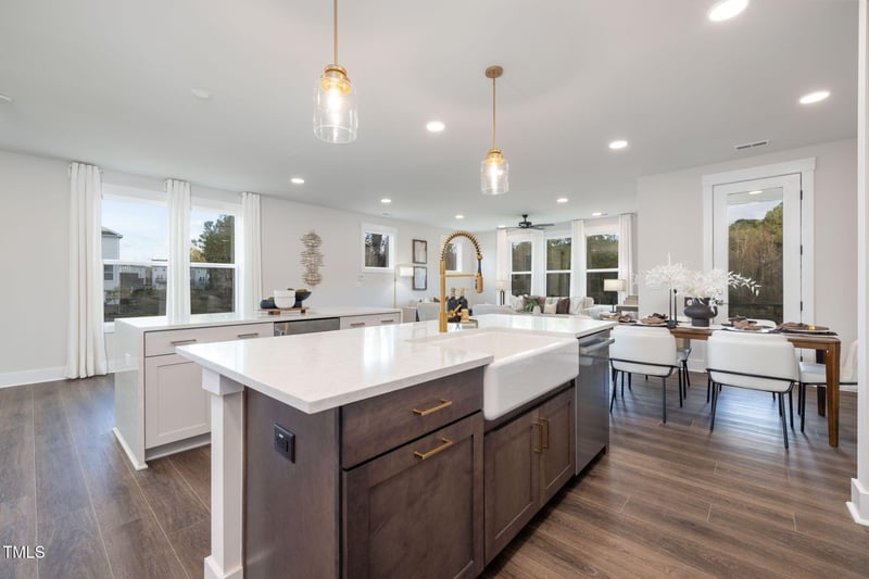 964 Myers Point Dr, Morrisville, NC 27560