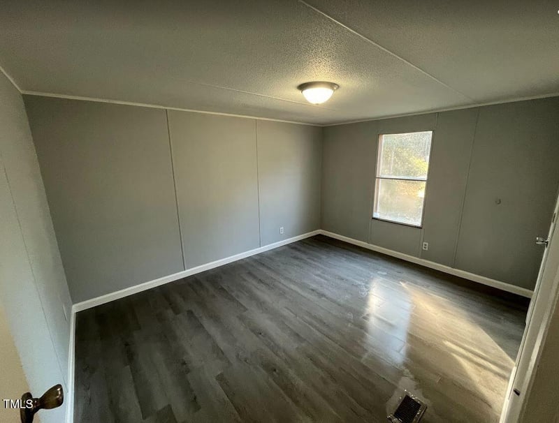 965 River Rd, Louisburg, NC 27549