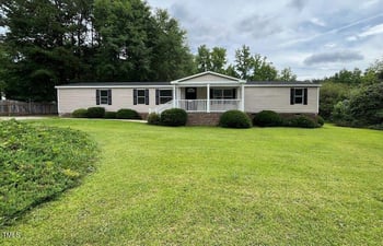 965 River Rd, Louisburg, NC 27549