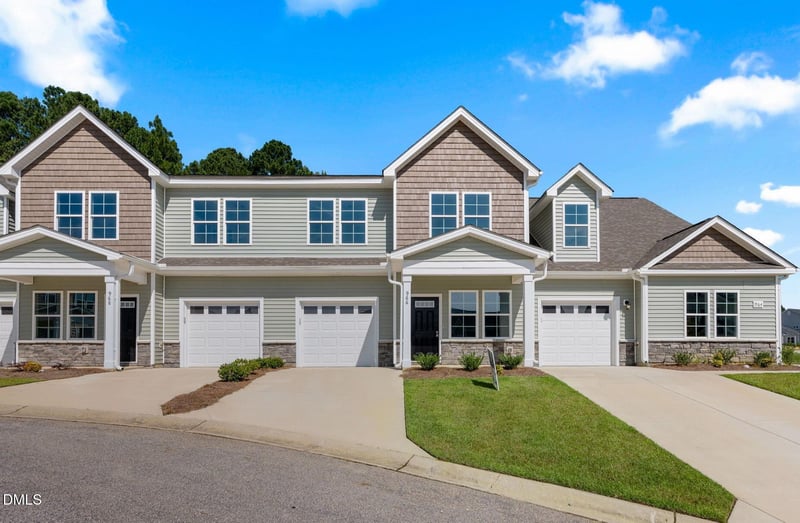 966 Kensington Park Rd, Fayetteville, NC 28311