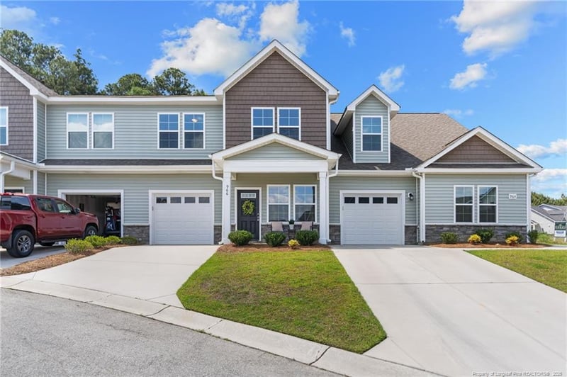 966 Kensington Park Rd, Fayetteville, NC 28311