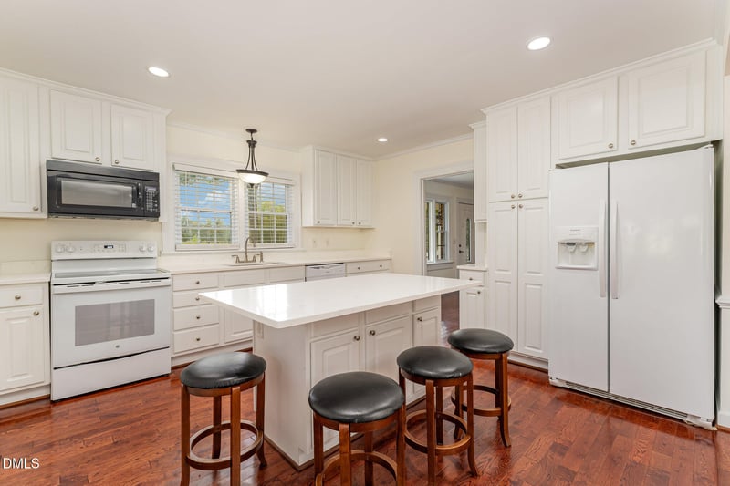 9670 Valley Rd, Middlesex, NC 27557