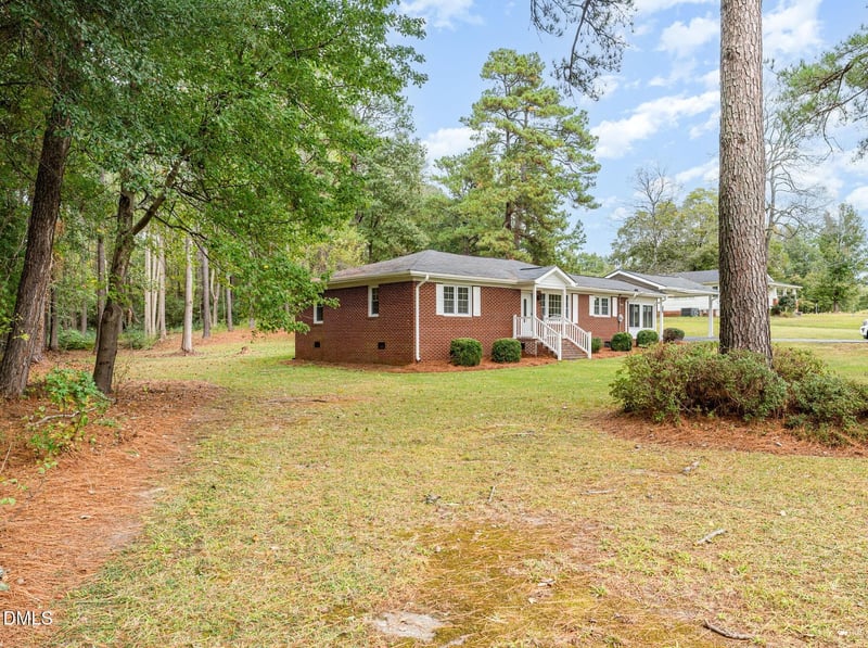9670 Valley Rd, Middlesex, NC 27557