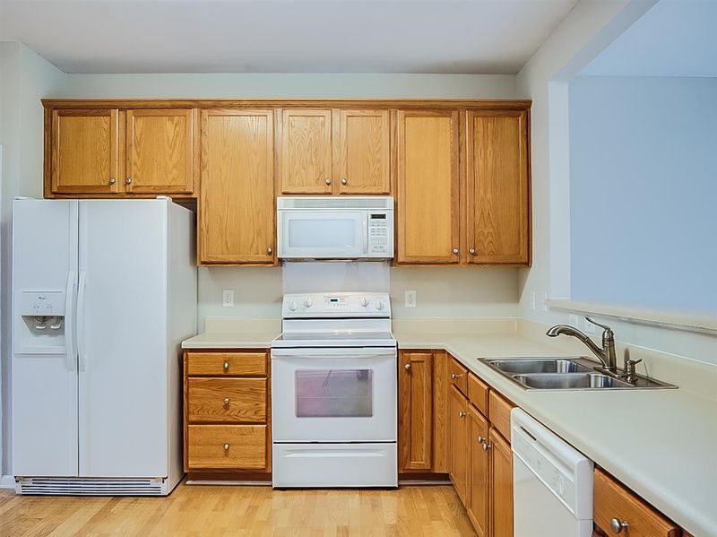 968 Cinnamon Dr #na, Durham, NC 27713