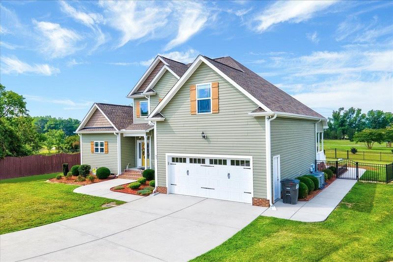 97 Baldwin Ridge Ct, Willow Springs, NC 27592