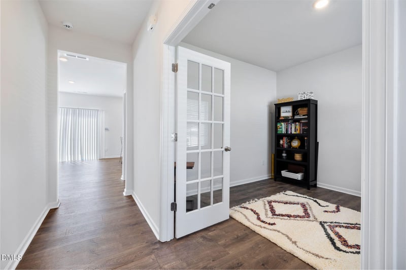 97 Long Meadow Ln, Fuquay Varina, NC 27526