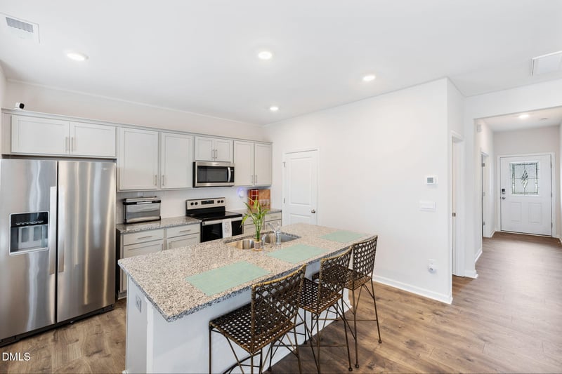 97 Long Meadow Ln, Fuquay Varina, NC 27526