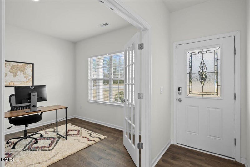 97 Long Meadow Ln, Fuquay Varina, NC 27526