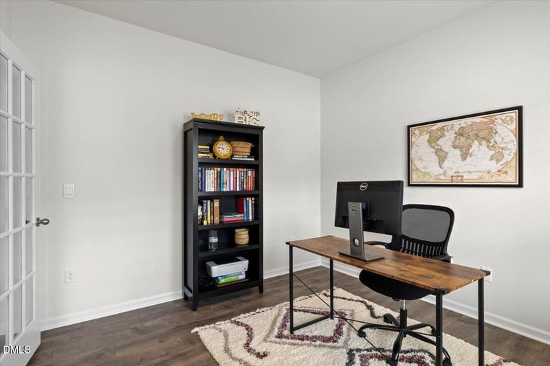 97 Long Meadow Ln, Fuquay Varina, NC 27526