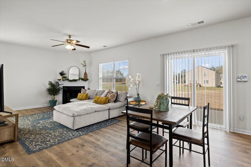 97 Long Meadow Ln, Fuquay Varina, NC 27526
