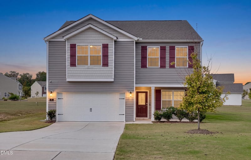 97 Long Meadow Ln, Fuquay Varina, NC 27526