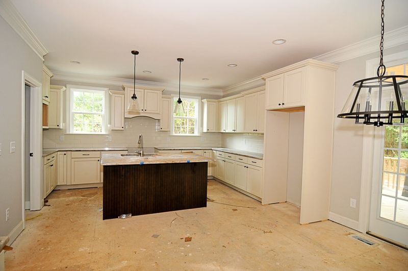 97 Milton Ct, Pittsboro, NC 27312