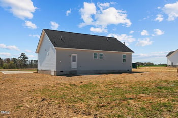 97 Ravenwind Ln, Lillington, NC 27546
