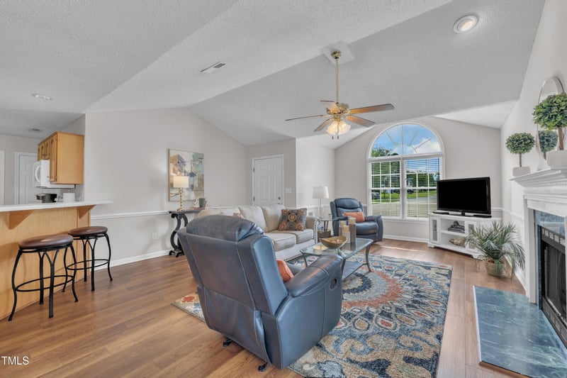 97 Rollingwood Dr, Dunn, NC 28334