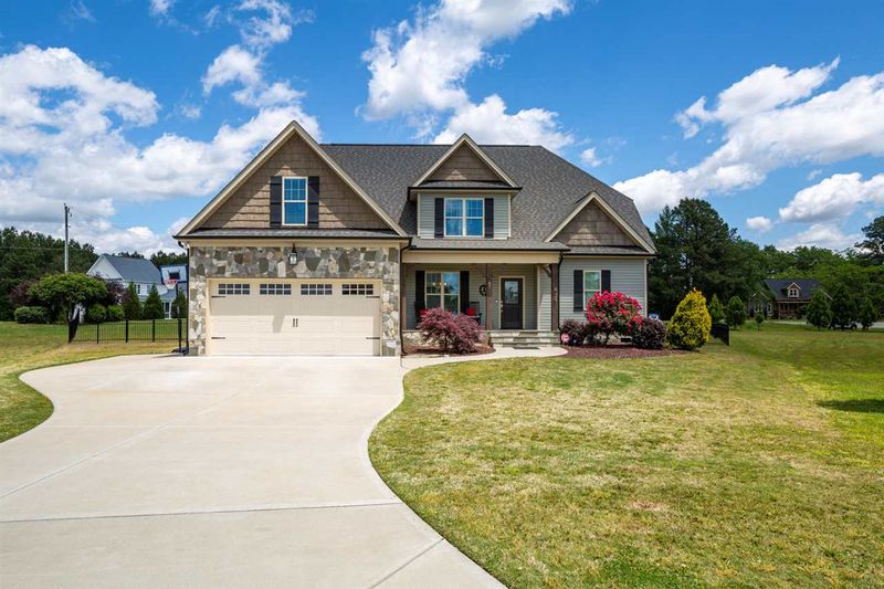 97 Setter Ct, Angier, NC 27501