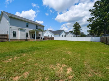 97 Shadybrook Dr, Benson, NC 27504