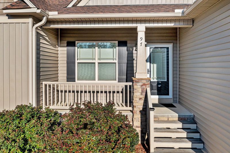 97 Thunder Ridge Dr, Garner, NC 27529