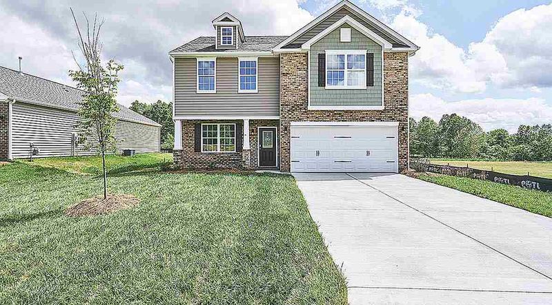 97 Weatherstone Ln, Zebulon, NC 27597