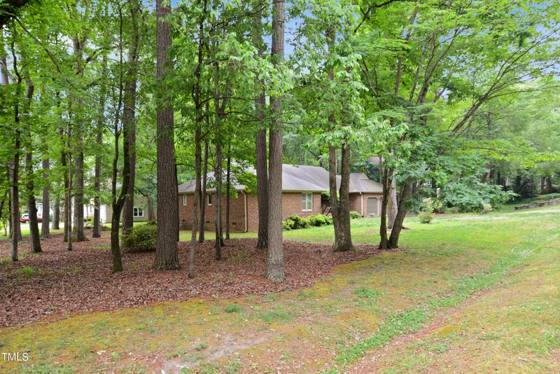 9701 Astor Ct, Cary, NC 27518