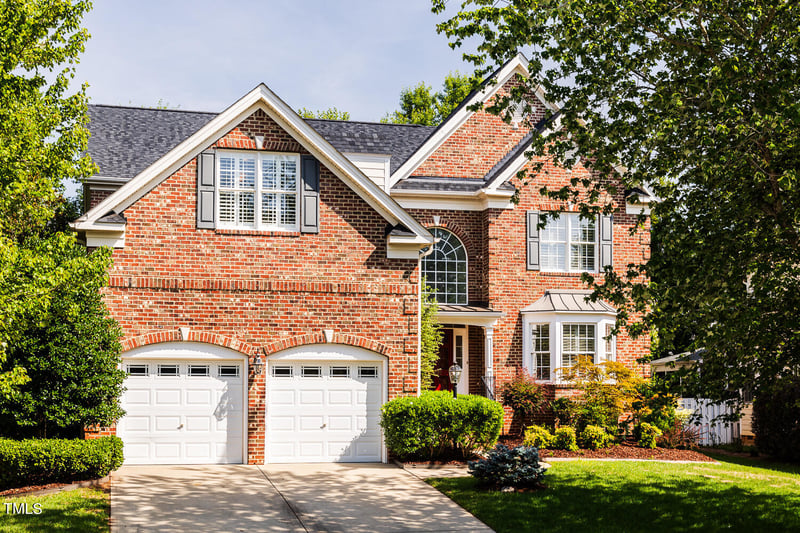 9701 Heathermill Ln, Raleigh, NC 27617