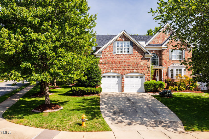 9701 Heathermill Ln, Raleigh, NC 27617