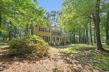 9701 Kingsford Dr, Cary, NC 27518