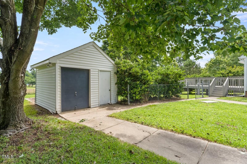 9704 Weathering Ct, Zebulon, NC 27597