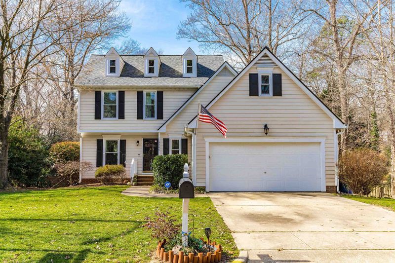 9705 Dansington Ct, Raleigh, NC 27615