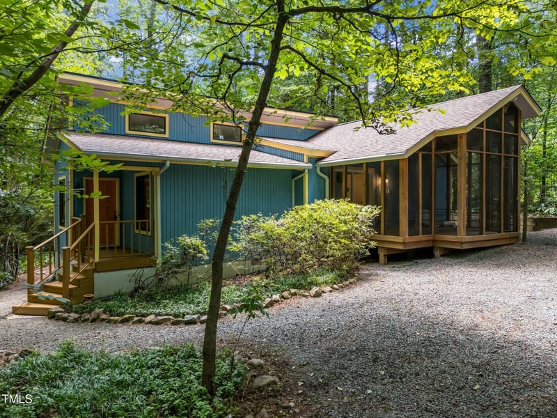 9709 Greenfield Rd, Chapel Hill, NC 27516
