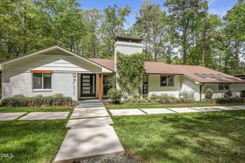 9711 Gates Ln, Chapel Hill, NC 27516