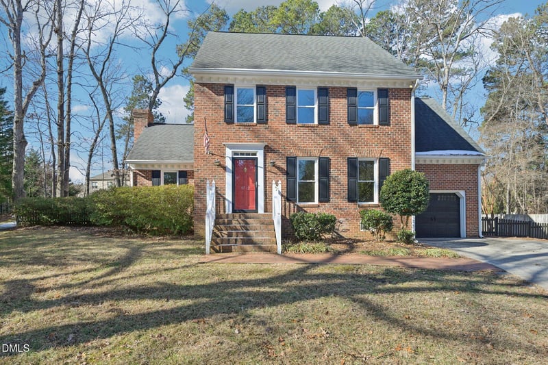 9712 Astor Ct, Cary, NC 27518
