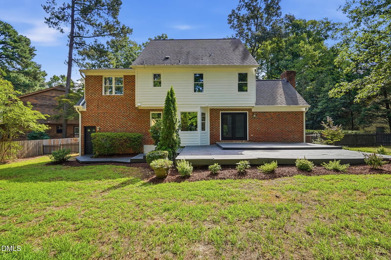 9712 Astor Ct, Cary, NC 27518