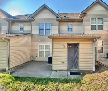 9713 Blackwell Dr, Raleigh, NC 27617