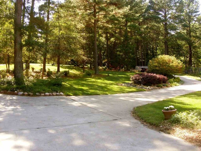 9724 Beechnut Trl, Raleigh, NC 27613