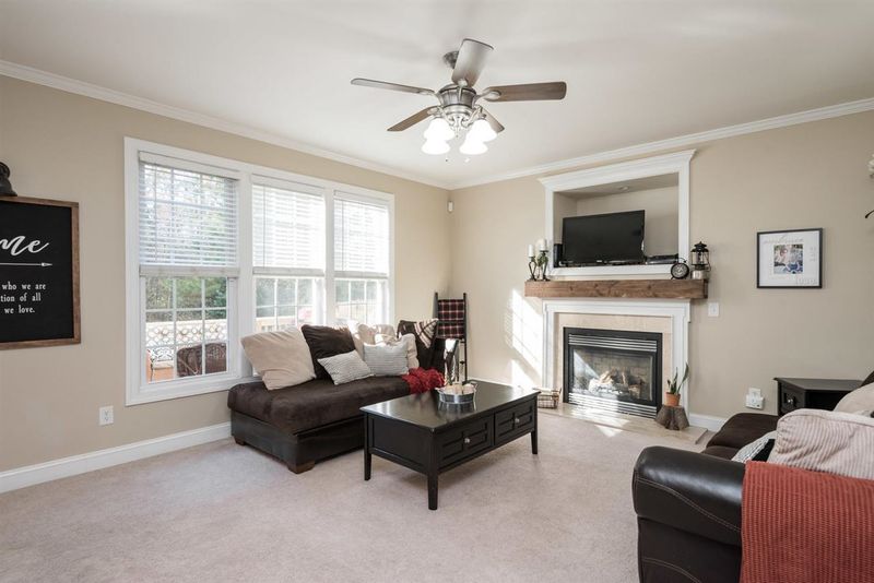 9725 Corktree Ct, Wake Forest, NC 27587