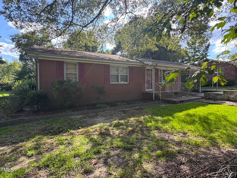 9729 Clayton Blvd, Clayton, NC 27520